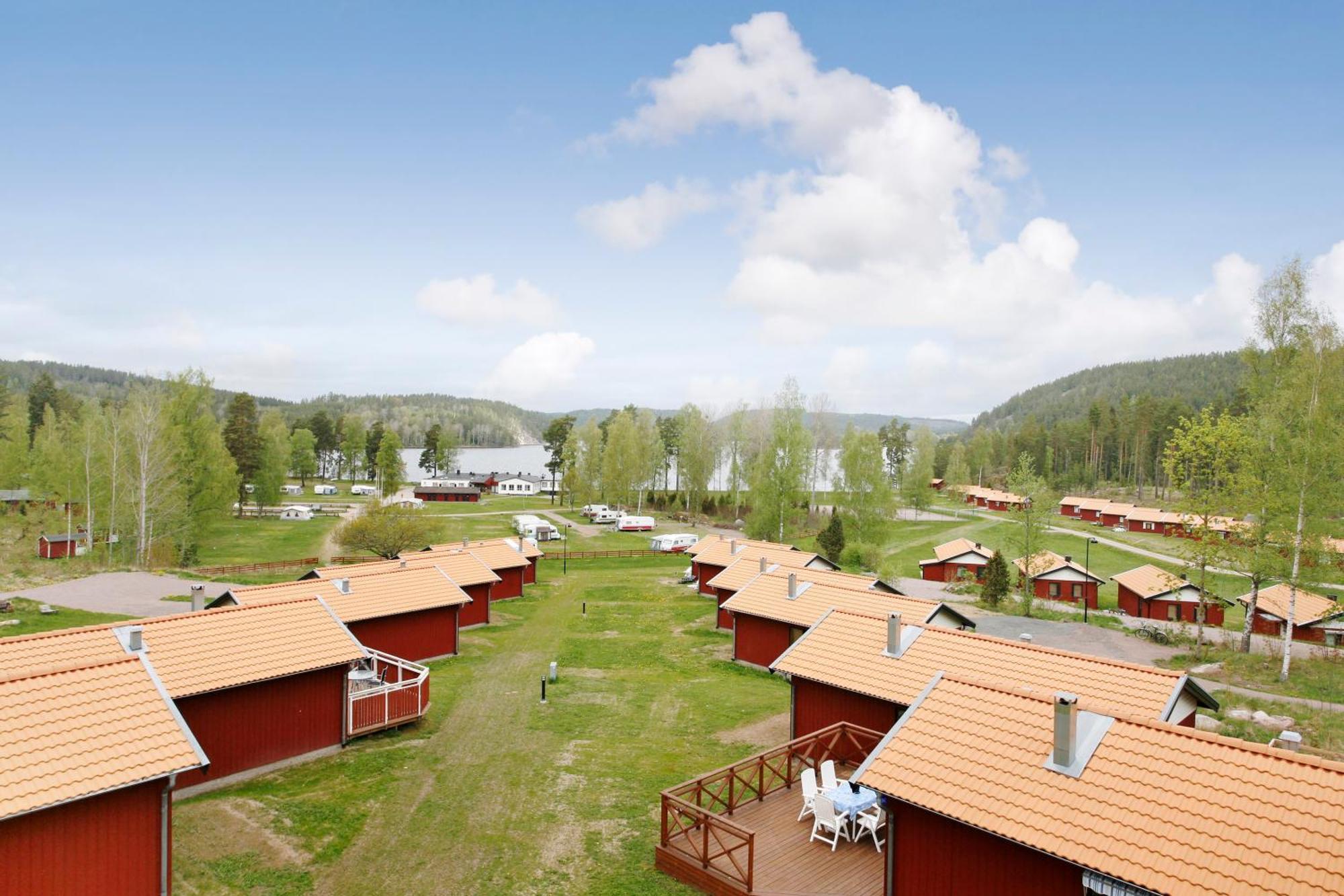 Foellingen Hotell Kisa Luaran gambar