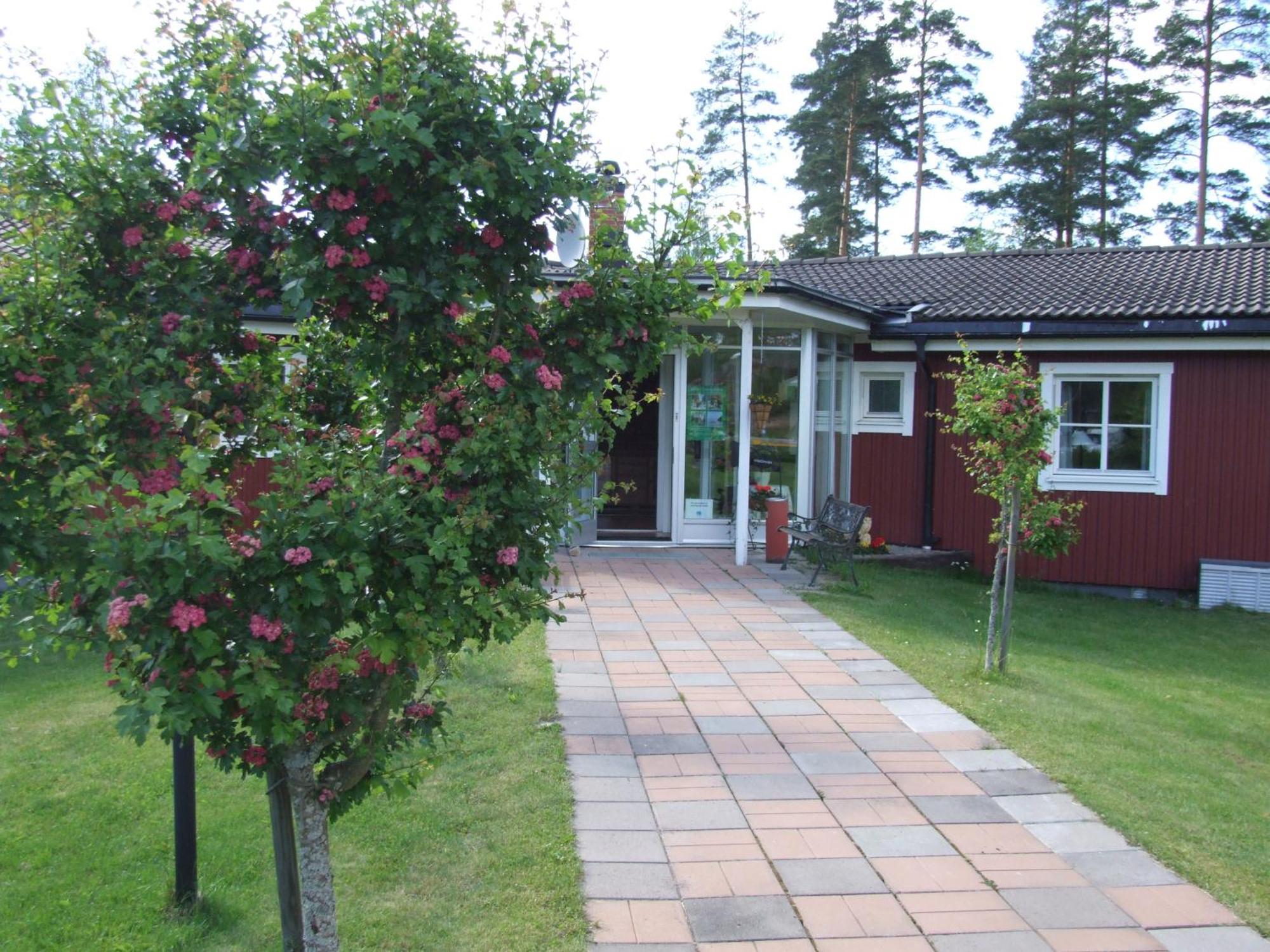 Foellingen Hotell Kisa Luaran gambar