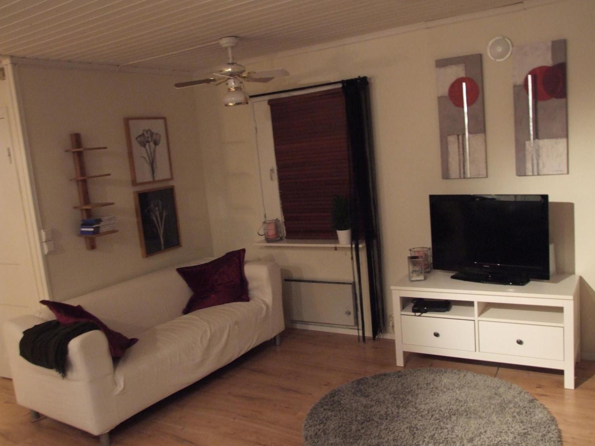 Foellingen Hotell Kisa Luaran gambar