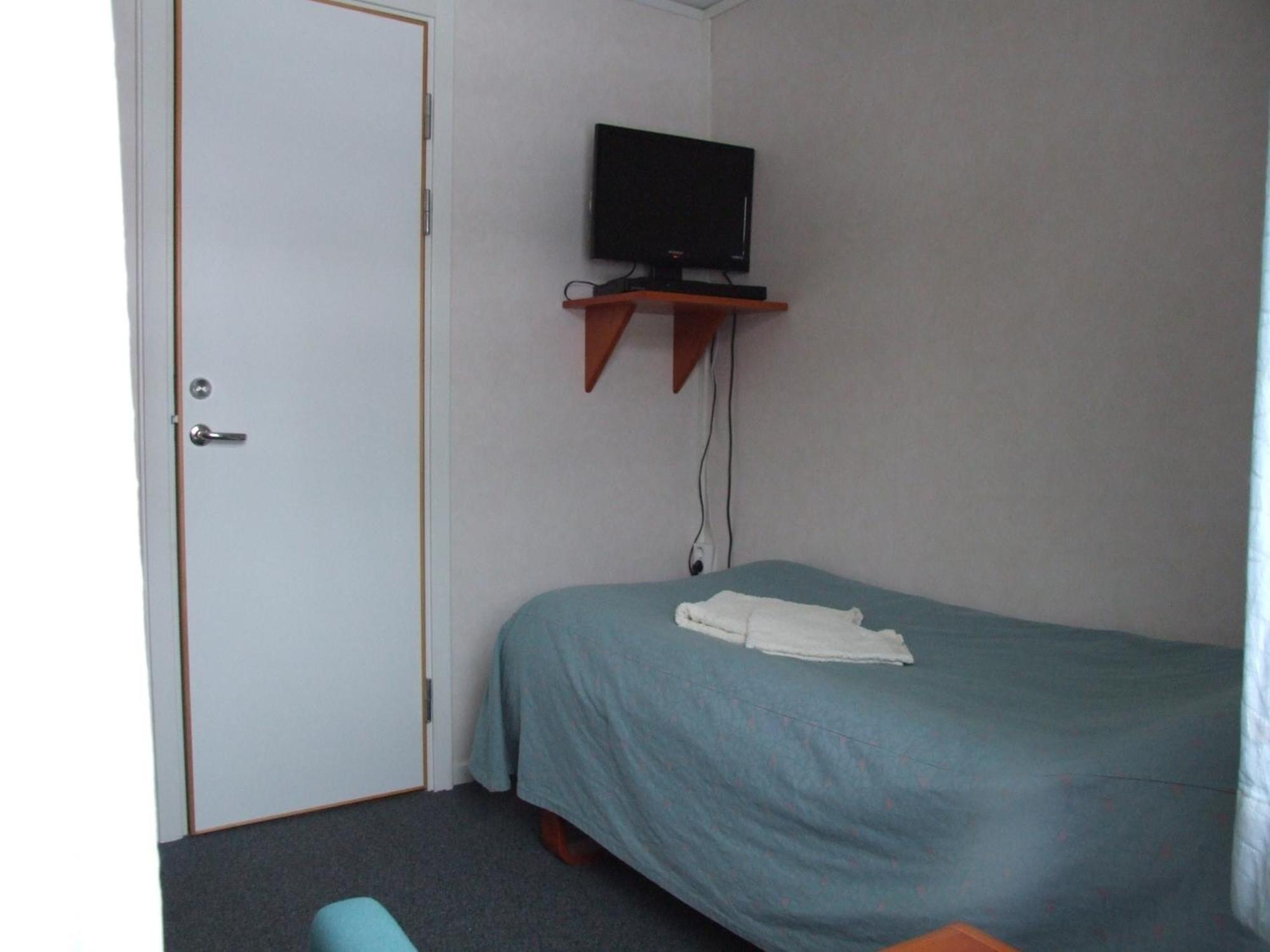 Foellingen Hotell Kisa Luaran gambar